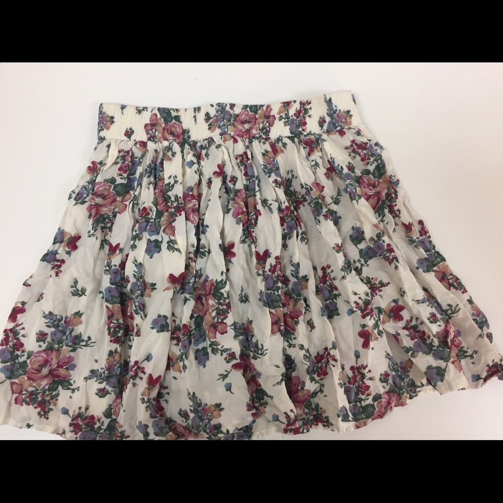 Floral Brandy Melville Skirt